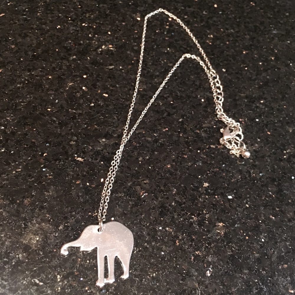 Silver Elephant Necklace - Forever 21